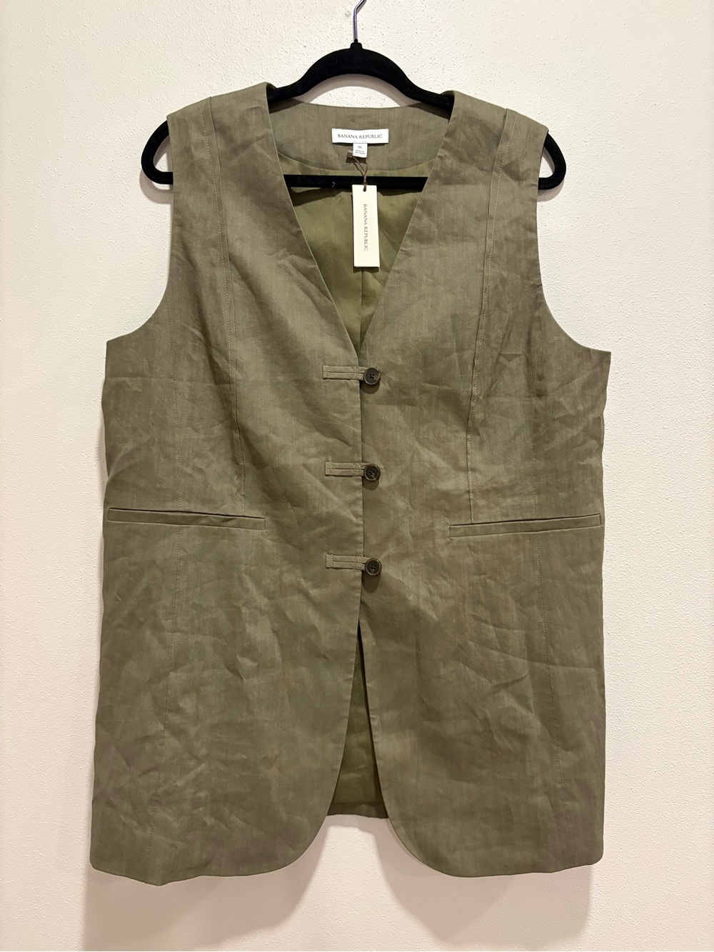 Banana Republic size 16 linen blend vest